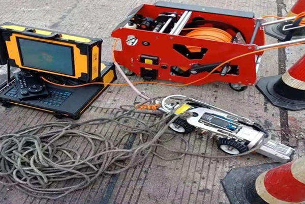 紫金CCTV管道检测机器人